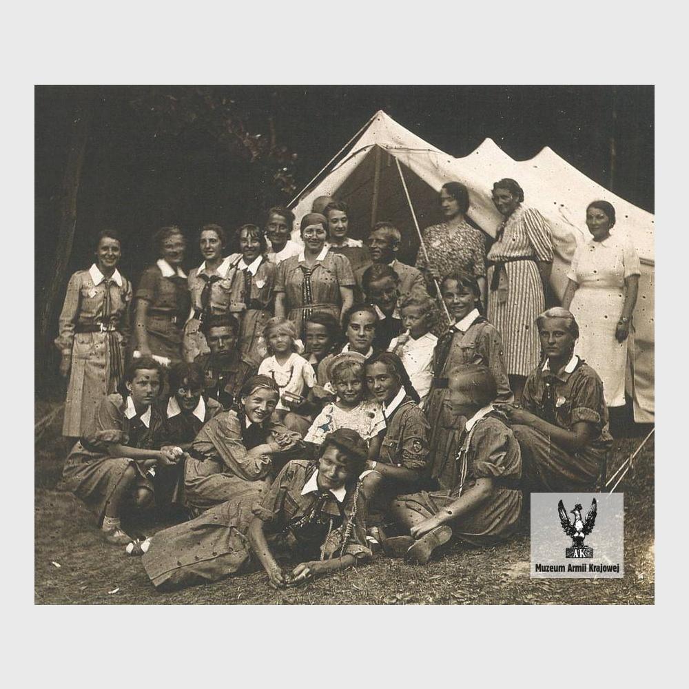 Obóz harcerskiej drużyny żeńskiej, Honoratówka